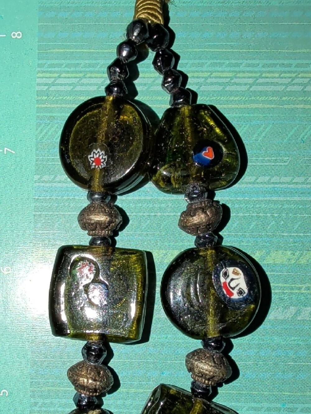 1950's Dual Strand Murano Venetian Olive Green Glass Millefiori Bead Necklace - Picture 4 of 16